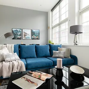 modern-and-spacious-3-bed-apt-next-to-the-shard.cambridgehotelsuk.com/